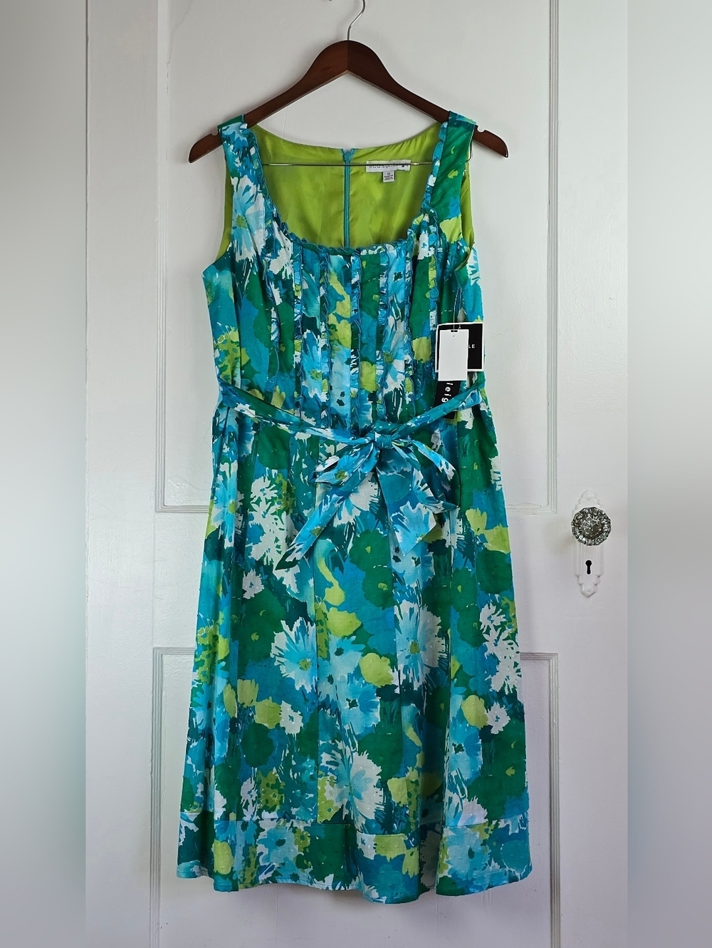 Madison Leigh Blue and Green Floral Sleeveless Fit and Flare Dress New 12
